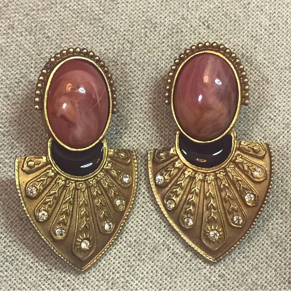 COPY - VTG.- Large Fan 80’s - Clip on Earring